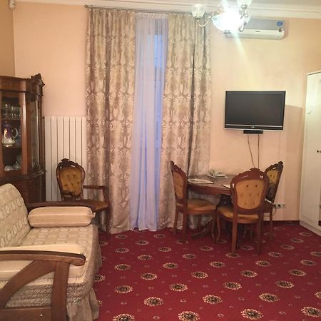 Nelly Apart Kyiv Quarto foto
